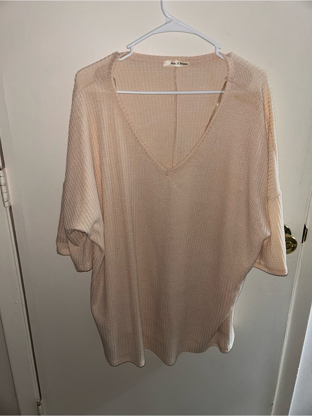 Now N Forever - Cream/Apricot VNeck Blouse - XL